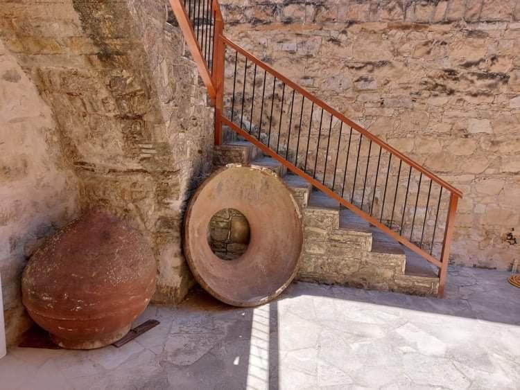 Thalassovouni Traditional House In The Center Of The Village المظهر الخارجي الصورة