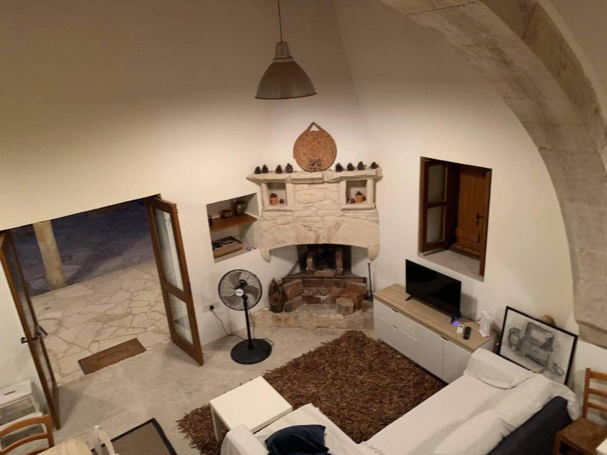 Thalassovouni Traditional House In The Center Of The Village المظهر الخارجي الصورة